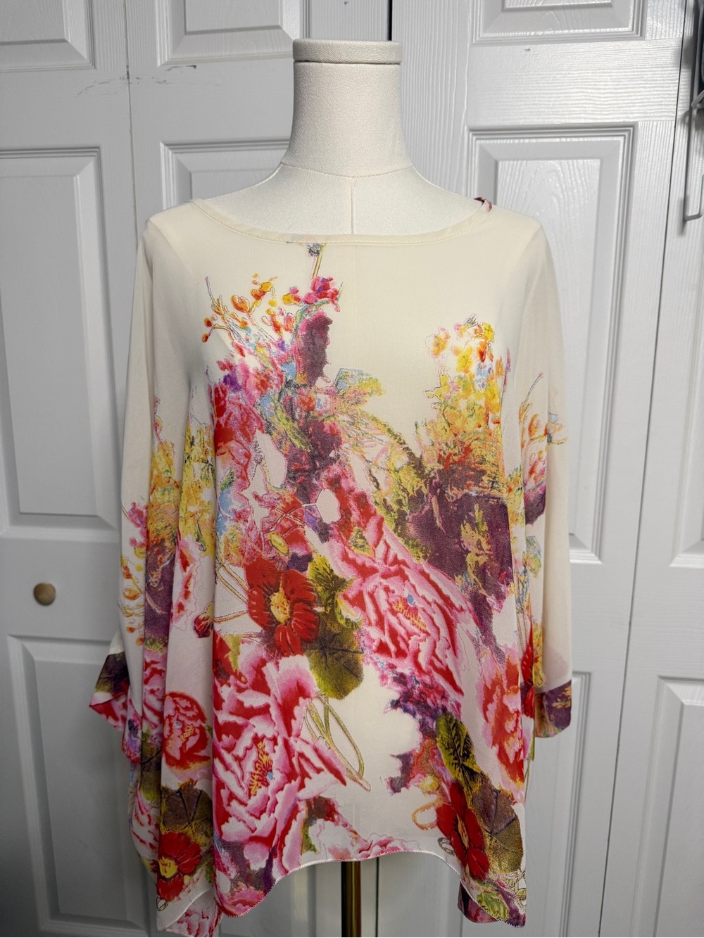 Cream Floral Print Lightweight Top